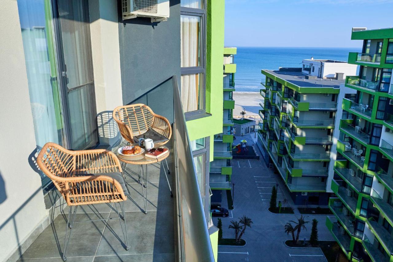 Blu Sea View Apartment - Spa Pools Beach Resort Mamaia Eksteriør bilde